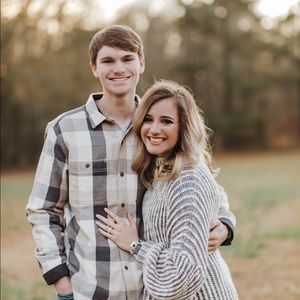 Meet your Posher, Lindsey